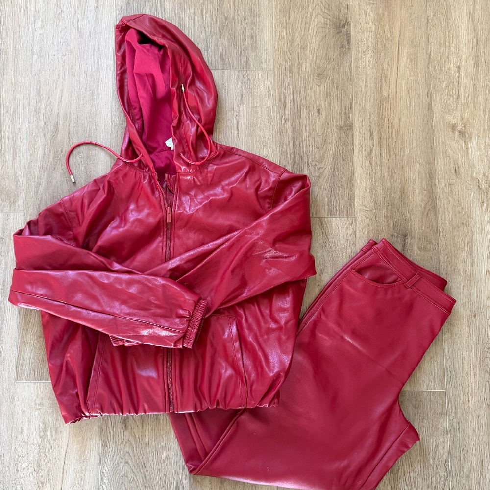 Red Leather Set
